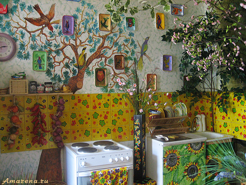 Роспись стены кухни